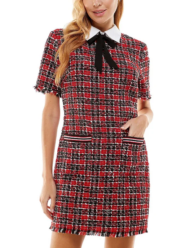 ladies-mini-dress-keyhole-kick-Juniors Womens Collared Mini Sheath Dress