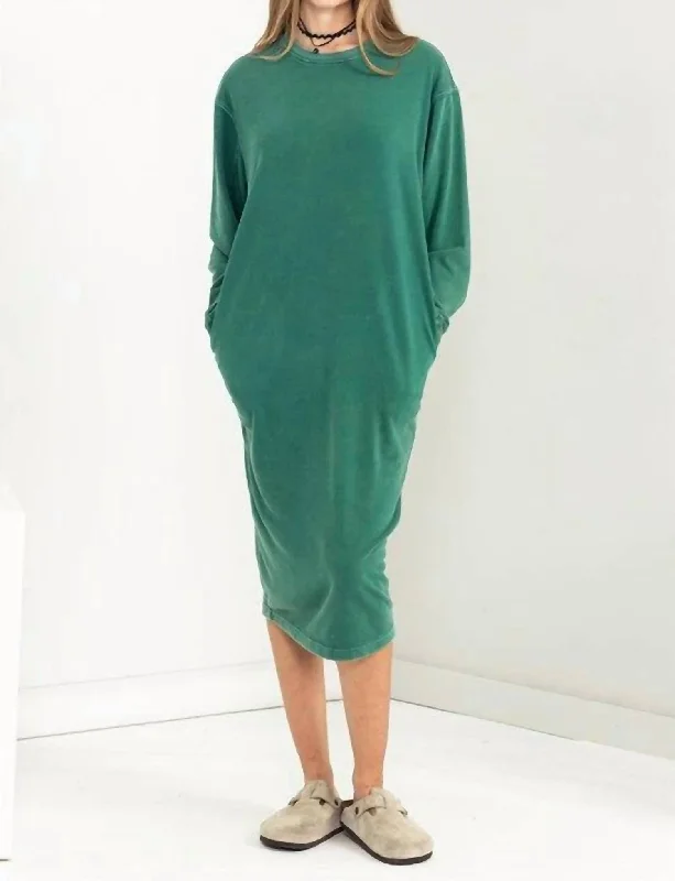 ladies-midi-dress-orange-orchid-Long Sleeve Midi Sweatshirt Dress In Pine Green