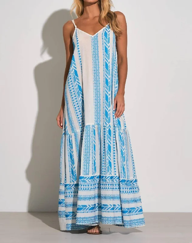 Women's maxi dress lush flow -Tulum Embroidered Maxi Dress In Pool Blue